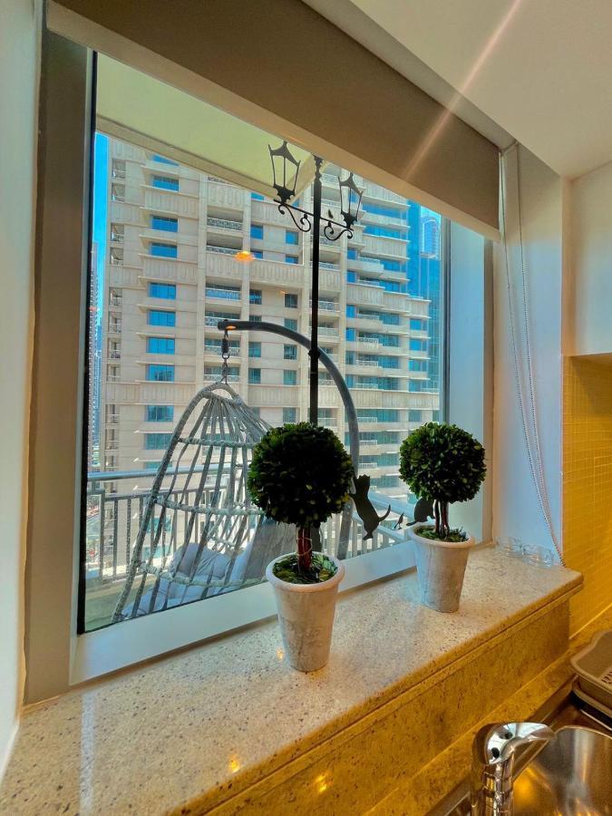 First Class 2Br With Burj Khalifa & Downtown View Dubai Exterior photo